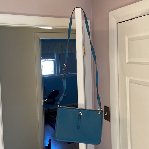 Women’s kate spade bag used only twice. - Picture 9 of 11